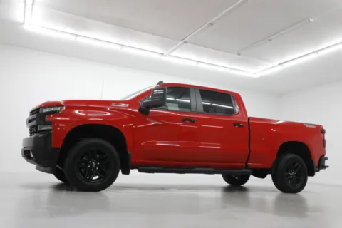 Photos of 2021 Chevrolet Silverado 1500 LT Trail Boss for sale in Clinton, MO at Jim Falk Motors
