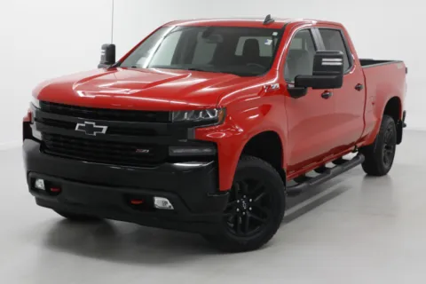 More photos of 2021 Chevrolet Silverado 1500 LT Trail Boss at Jim Falk Motors, MO