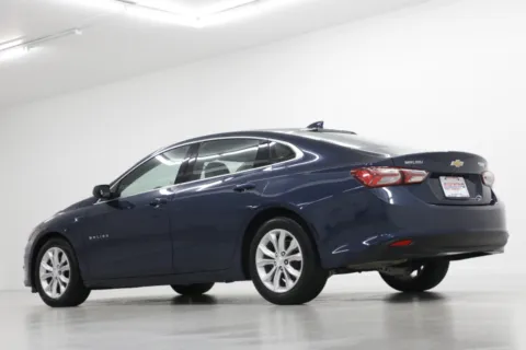 More photos of 2020 Chevrolet Malibu LT at Jim Falk Motors, MO