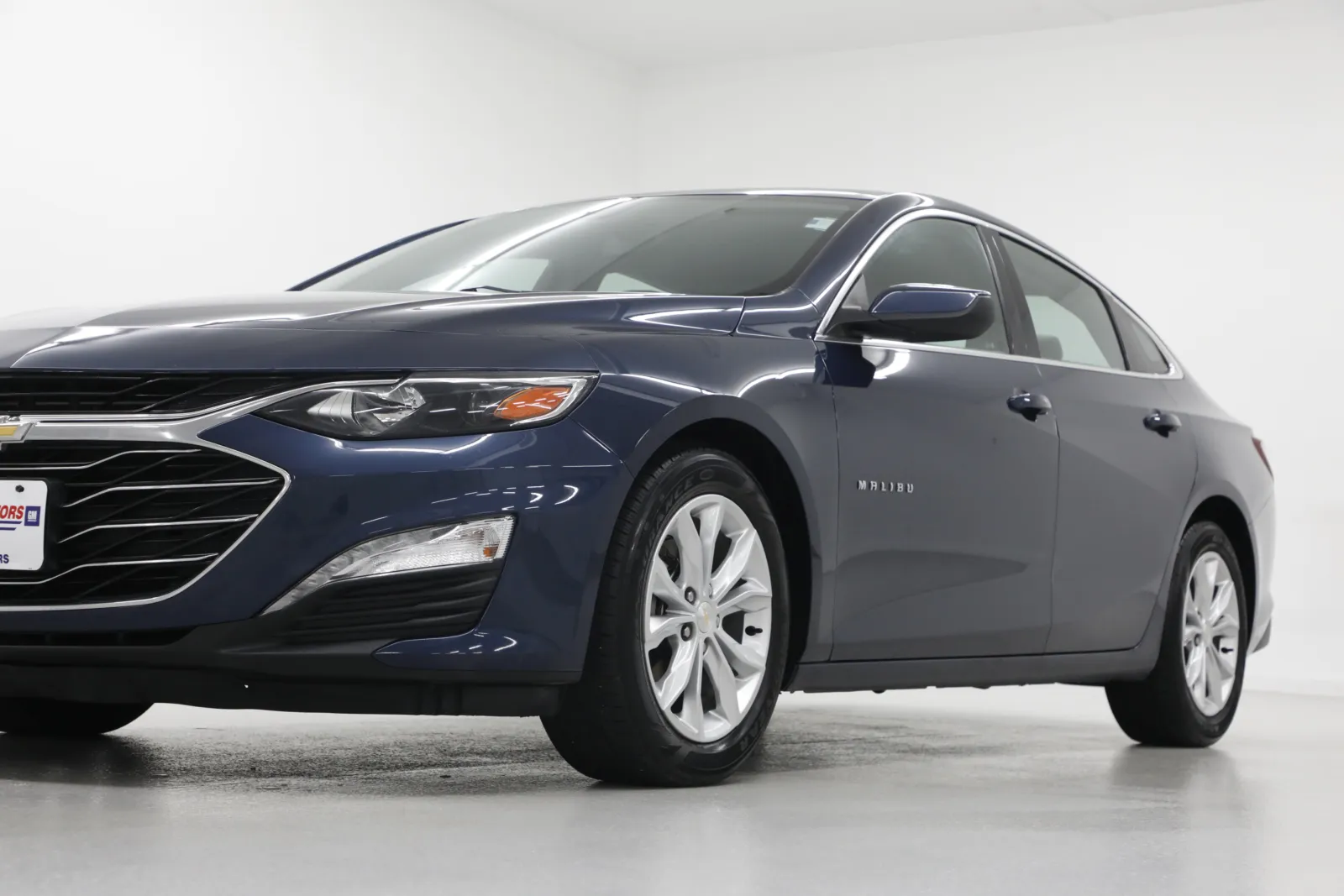 Used 2020 Chevrolet Malibu LT for sale in Clinton, MO at Jim Falk