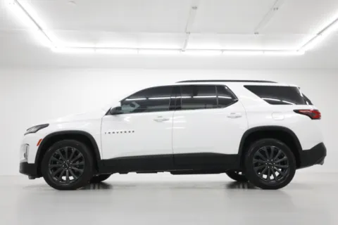 Another view of 2023 Chevrolet Traverse RS for sale in Clinton, MO at Jim Falk Motors
