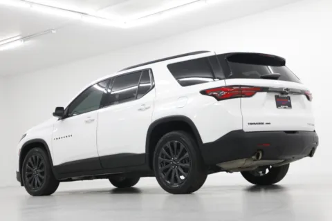 More photos of 2023 Chevrolet Traverse RS at Jim Falk Motors, MO