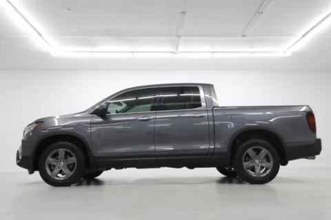 Another view of 2022 Honda Ridgeline RTL-E for sale in Clinton, MO at Jim Falk Motors