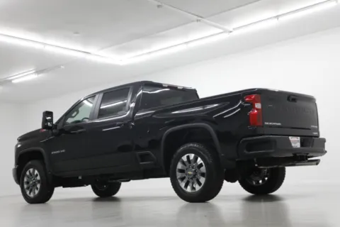 More photos of 2026 Chevrolet Silverado 2500HD Custom at Jim Falk Motors, MO