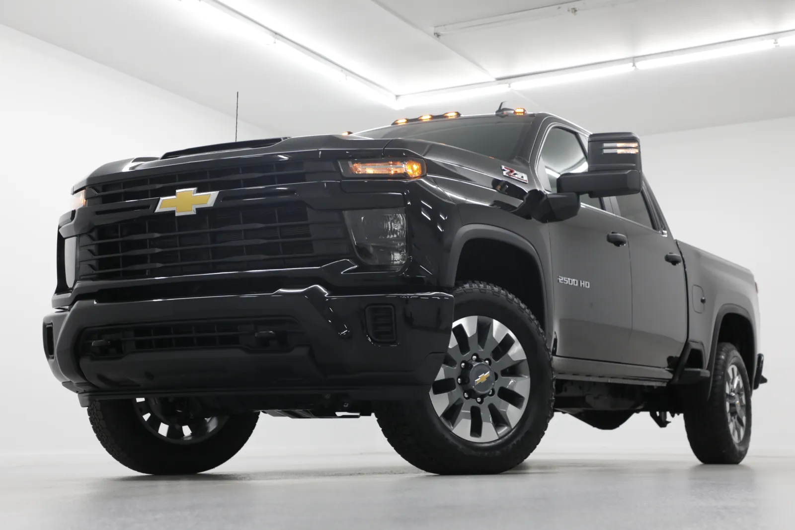 Black 2026 Chevrolet Silverado 2500 HD Custom for sale in Clinton, MO