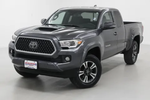 More photos of 2018 Toyota Tacoma TRD Sport at Jim Falk Motors, MO