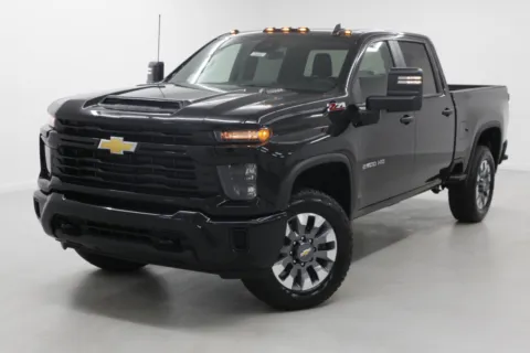 More photos of 2026 Chevrolet Silverado 2500 HD Custom at Jim Falk Motors, MO