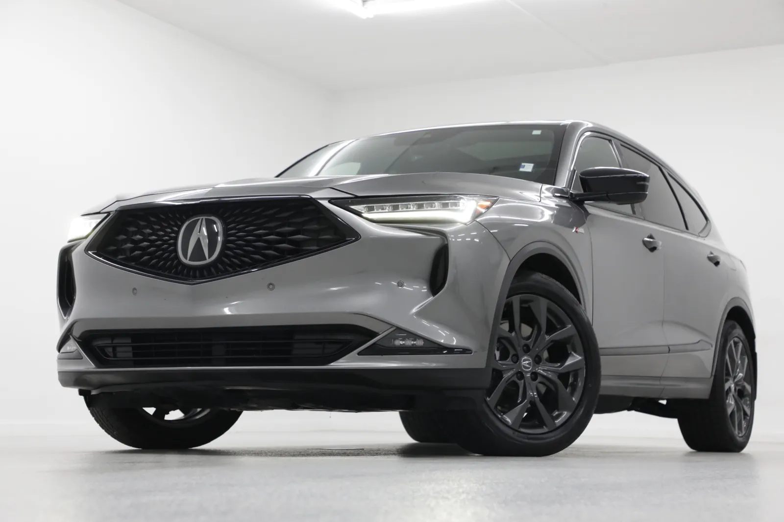 Gray 2022 Acura MDX w/A-Spec Package for sale in Clinton, MO