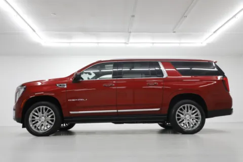 Another view of 2026 GMC Yukon XL Denali for sale in Clinton, MO at Jim Falk Motors
