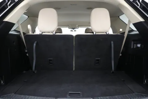 Photos of 2021 Ford Explorer XLT for sale in Clinton, MO at Jim Falk Motors
