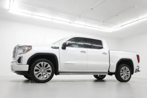 Photos of 2021 GMC Sierra 1500 Denali for sale in Clinton, MO at Jim Falk Motors
