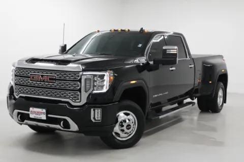 More photos of 2020 GMC Sierra 3500HD Denali at Jim Falk Motors, MO