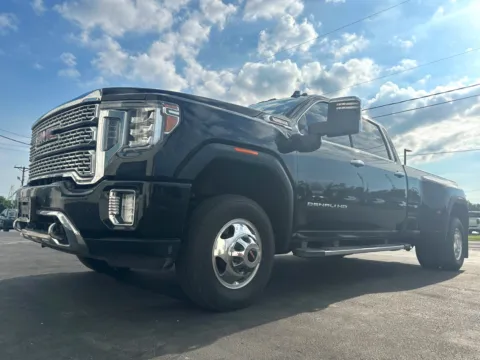 Black 2020 GMC Sierra 3500HD Denali for sale in Clinton, MO