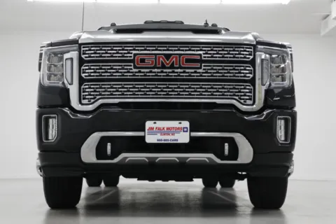 More photos of 2020 GMC Sierra 3500HD Denali at Jim Falk Motors, MO