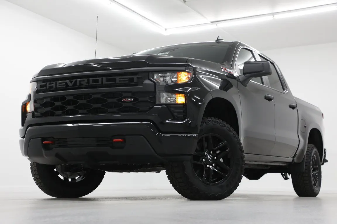 Black 2026 Chevrolet Silverado 1500 Custom Trail Boss for sale in Clinton, MO