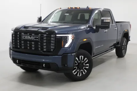 More photos of 2026 GMC Sierra 3500 HD Denali Ultimate at Jim Falk Motors, MO