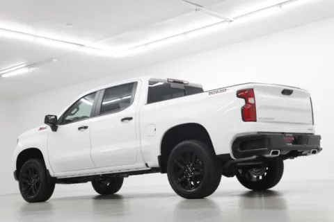 More photos of 2026 Chevrolet Silverado 1500 LT Trail Boss at Jim Falk Motors, MO