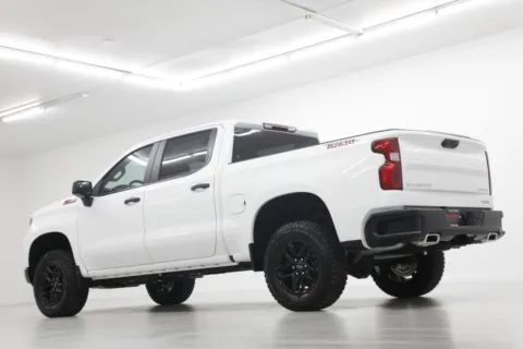 More photos of 2026 Chevrolet Silverado 1500 Custom Trail Boss at Jim Falk Motors, MO