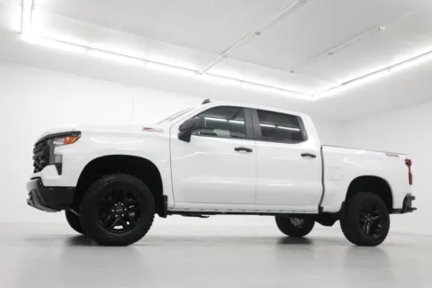 Photos of 2026 Chevrolet Silverado 1500 Custom Trail Boss for sale in Clinton, MO at Jim Falk Motors