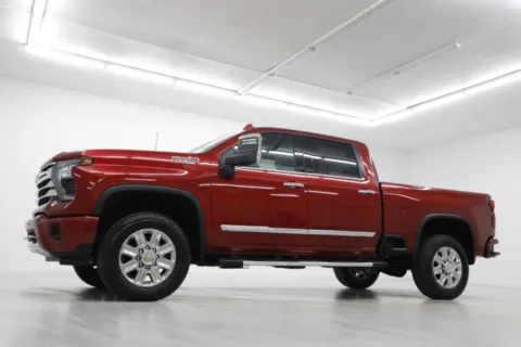 Photos of 2026 Chevrolet Silverado 3500 HD High Country for sale in Clinton, MO at Jim Falk Motors
