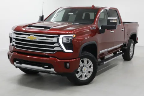More photos of 2026 Chevrolet Silverado 3500 HD High Country at Jim Falk Motors, MO