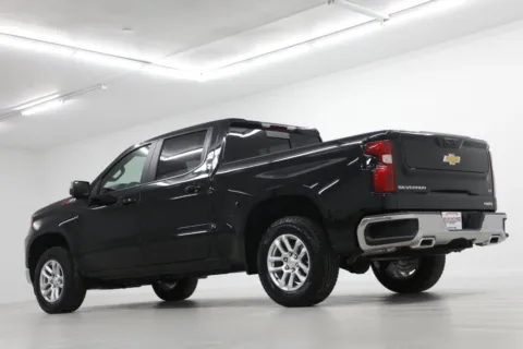 More photos of 2026 Chevrolet Silverado 1500 LT at Jim Falk Motors, MO