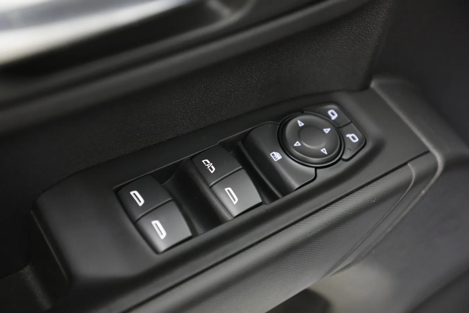 2026 Chevrolet Silverado 1500 Custom Trail Boss - Photo 16