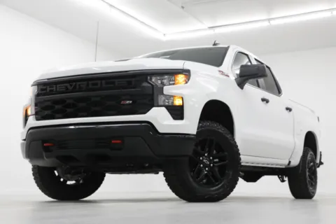 White 2026 Chevrolet Silverado 1500 Custom Trail Boss for sale in Clinton, MO