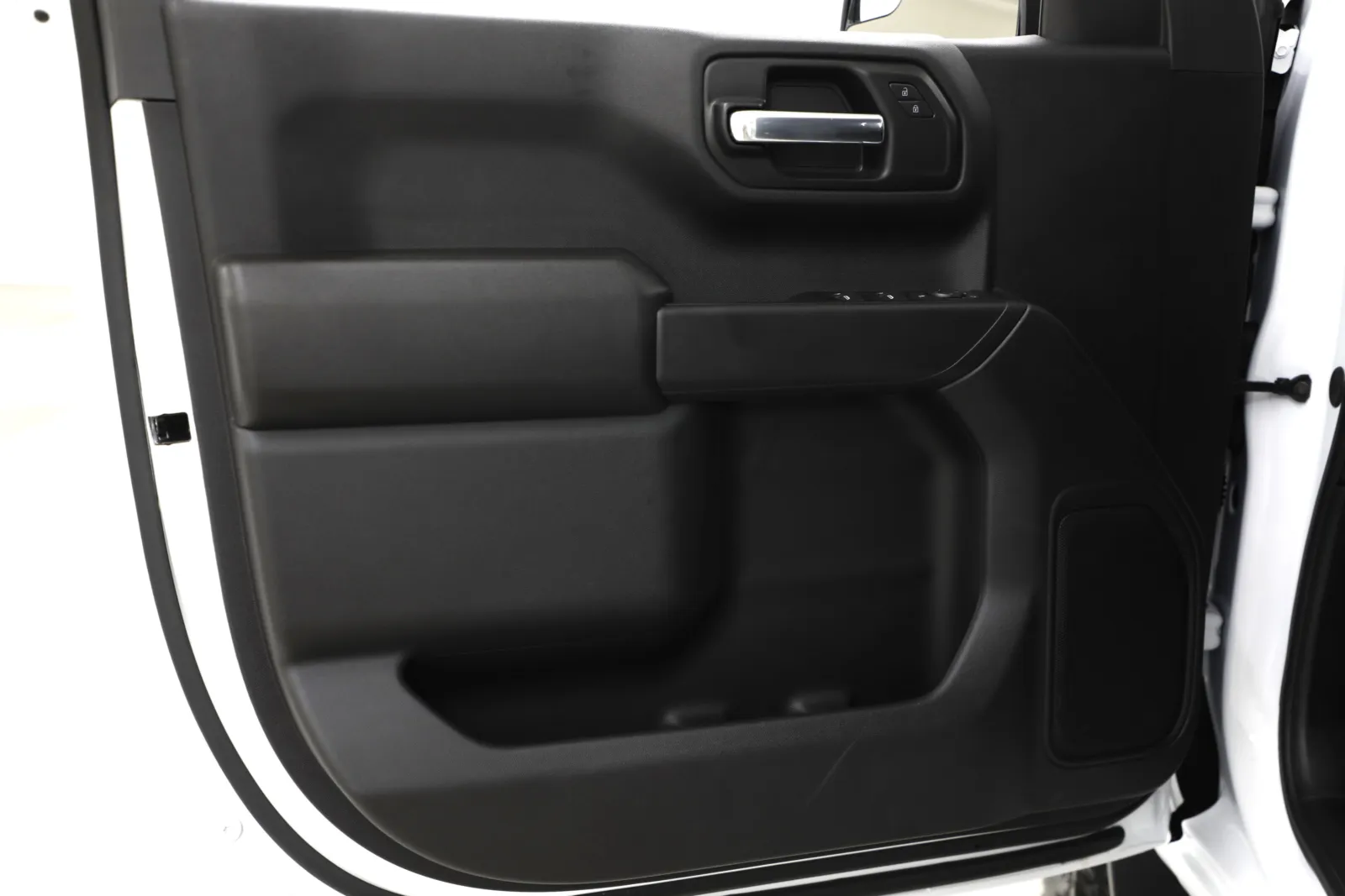 2026 Chevrolet Silverado 1500 Custom Trail Boss - Photo 15