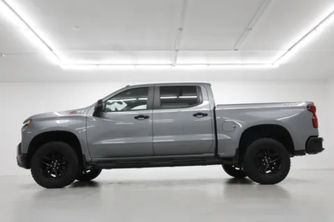 Another view of 2021 Chevrolet Silverado 1500 LT Trail Boss for sale in Clinton, MO at Jim Falk Motors