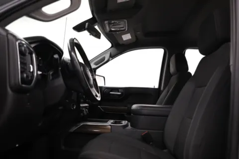 More photos of 2021 Chevrolet Silverado 1500 LT Trail Boss at Jim Falk Motors, MO