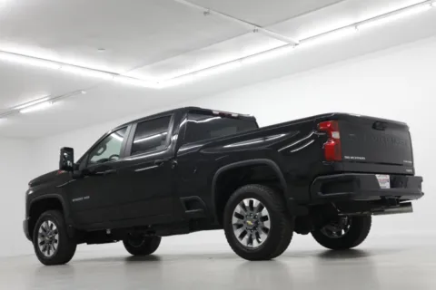More photos of 2026 Chevrolet Silverado 2500 HD Custom at Jim Falk Motors, MO