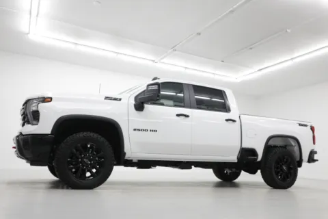 Photos of 2026 Chevrolet Silverado 2500 HD LT for sale in Clinton, MO at Jim Falk Motors