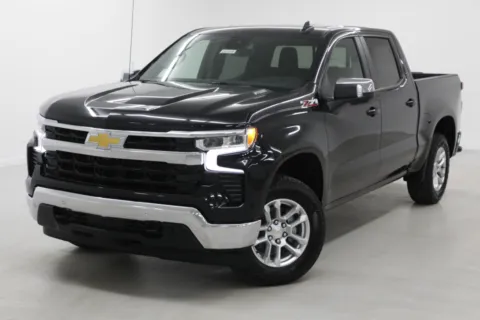 More photos of 2026 Chevrolet Silverado 1500 LT at Jim Falk Motors, MO