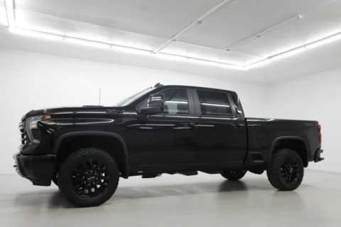 Photos of 2026 Chevrolet Silverado 2500 HD LT for sale in Clinton, MO at Jim Falk Motors