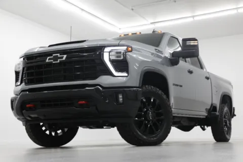 Gray 2026 Chevrolet Silverado 2500 HD LT for sale in Clinton, MO