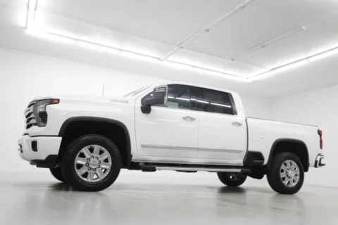 Photos of 2026 Chevrolet Silverado 3500 HD High Country for sale in Clinton, MO at Jim Falk Motors