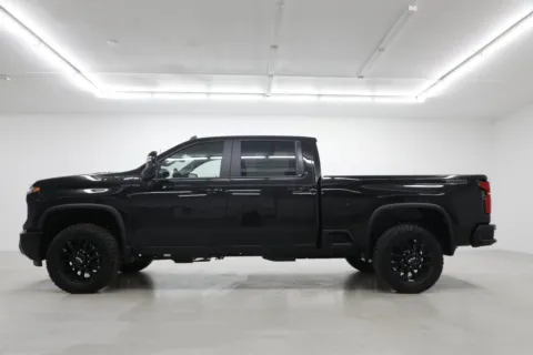 Another view of 2026 Chevrolet Silverado 2500 HD LT for sale in Clinton, MO at Jim Falk Motors