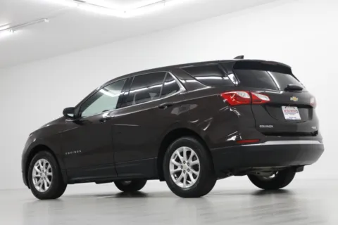 More photos of 2020 Chevrolet Equinox LT at Jim Falk Motors, MO