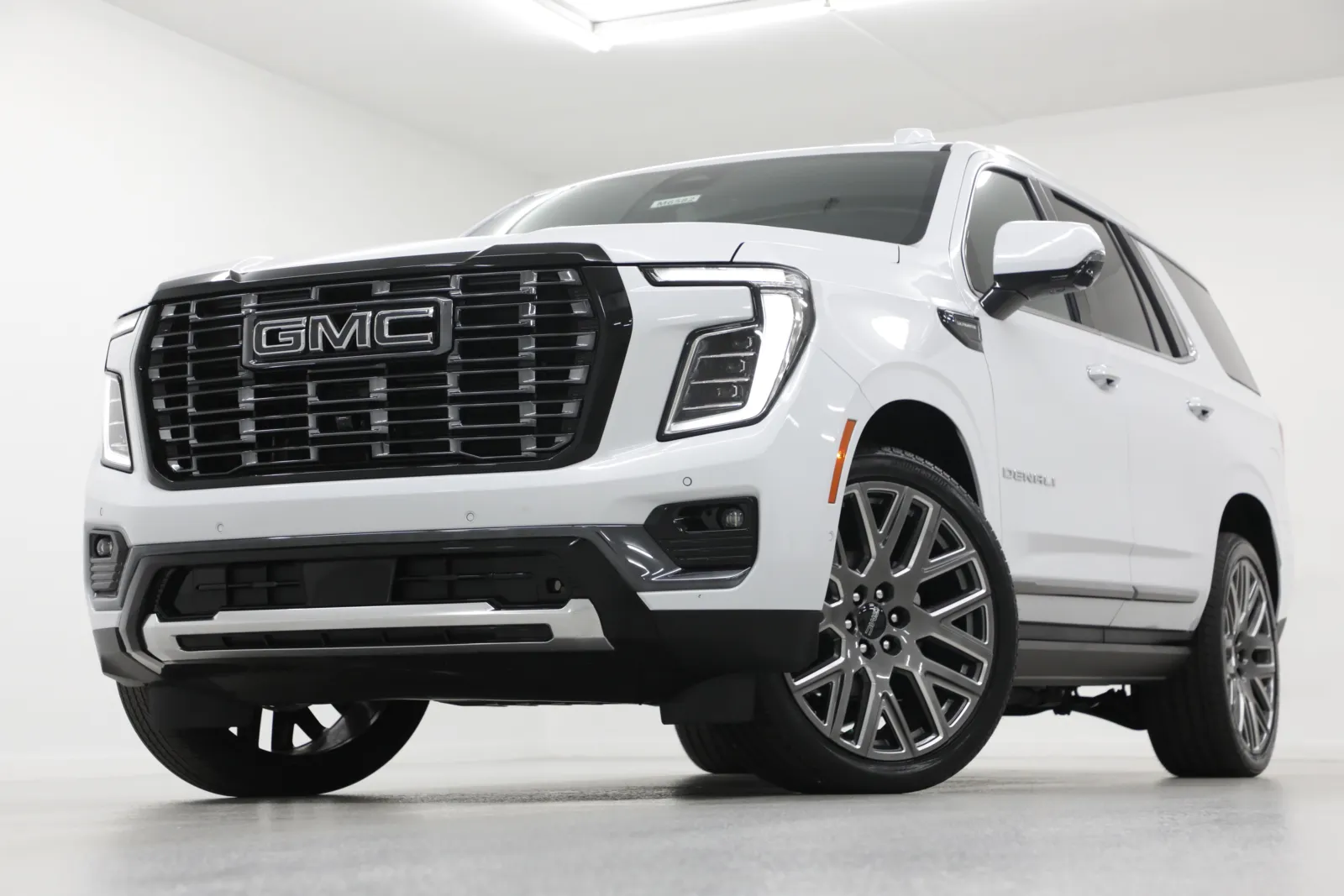 White 2026 GMC Yukon Denali Ultimate for sale in Clinton, MO