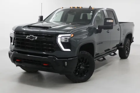 More photos of 2025 Chevrolet Silverado 2500HD LT at Jim Falk Motors, MO