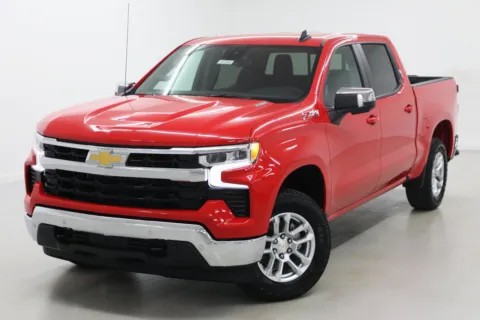 More photos of 2026 Chevrolet Silverado 1500 LT at Jim Falk Motors, MO