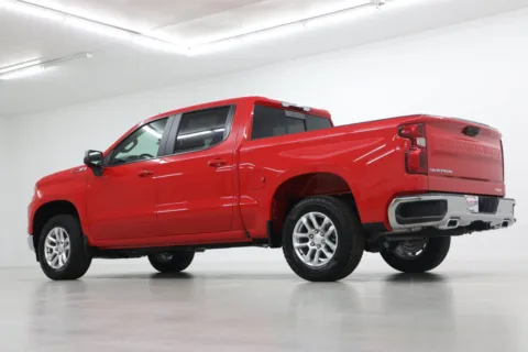 More photos of 2026 Chevrolet Silverado 1500 LT at Jim Falk Motors, MO