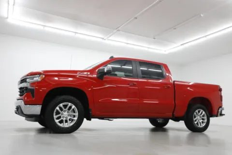 Photos of 2026 Chevrolet Silverado 1500 LT for sale in Clinton, MO at Jim Falk Motors