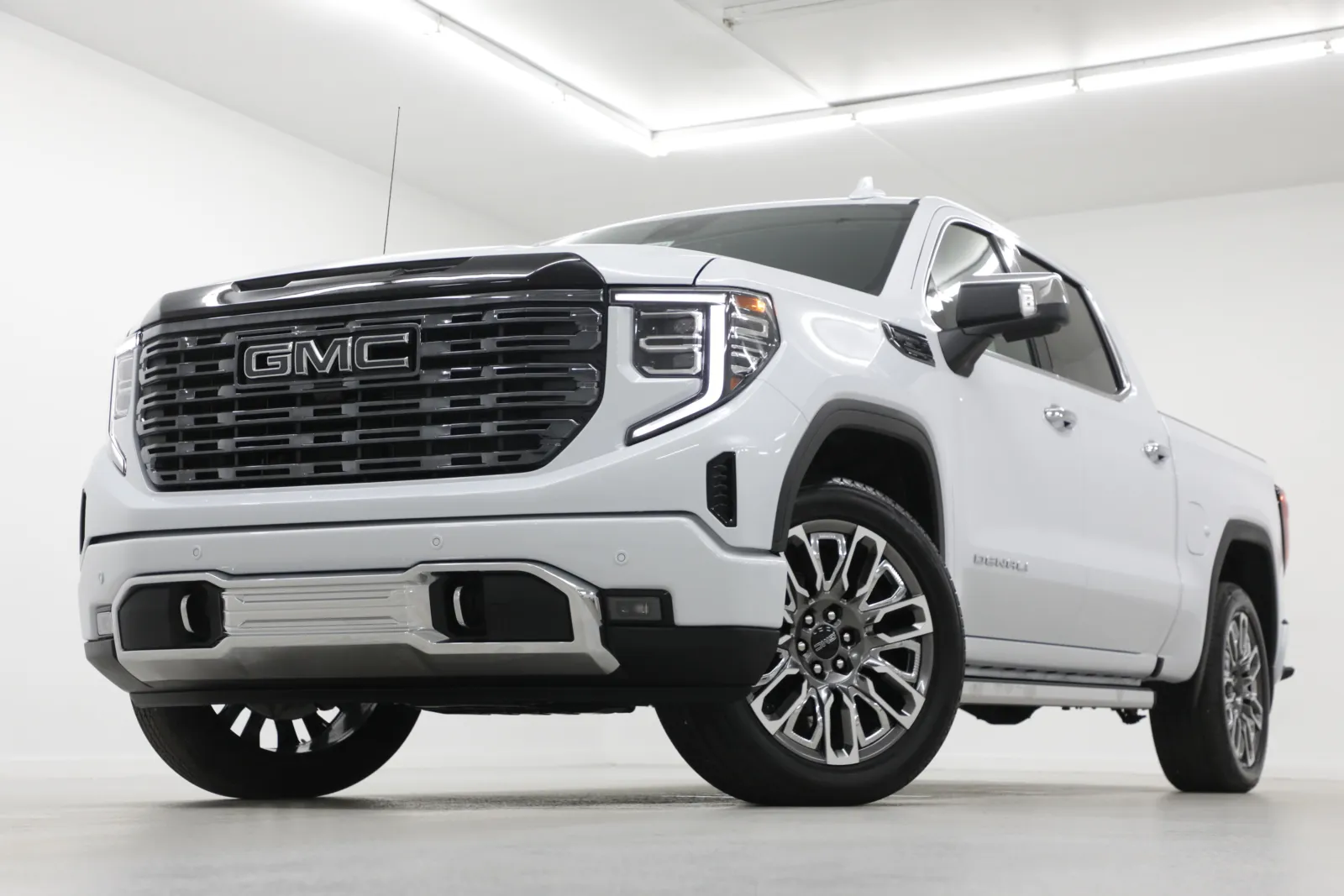White 2026 GMC Sierra 1500 Denali Ultimate for sale in Clinton, MO