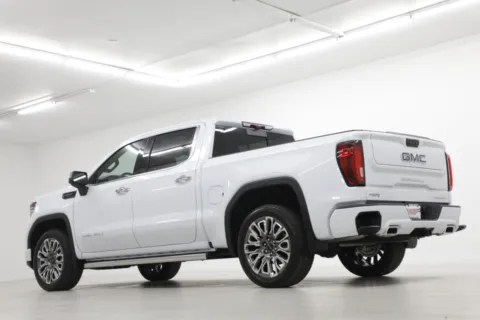 More photos of 2026 GMC Sierra 1500 Denali Ultimate at Jim Falk Motors, MO