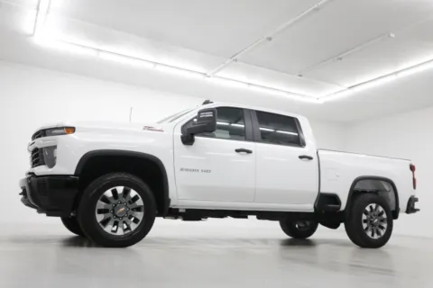 Photos of 2026 Chevrolet Silverado 2500 HD Custom for sale in Clinton, MO at Jim Falk Motors