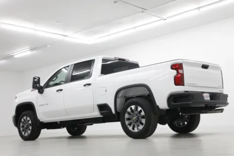More photos of 2026 Chevrolet Silverado 2500 HD Custom at Jim Falk Motors, MO