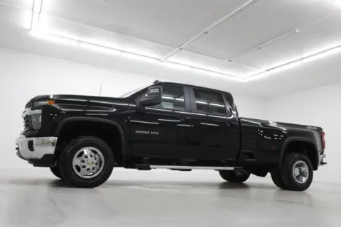 Photos of 2026 Chevrolet Silverado 3500 HD LT for sale in Clinton, MO at Jim Falk Motors