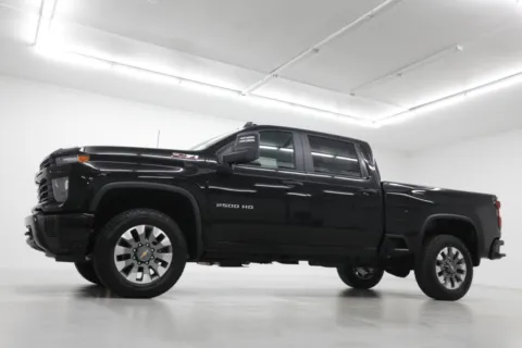 Photos of 2026 Chevrolet Silverado 2500 HD Custom for sale in Clinton, MO at Jim Falk Motors